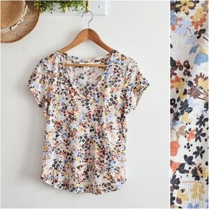 Skye’s The Limit Floral V-Neck Top Size S Lightweight Boho Spring Blouse